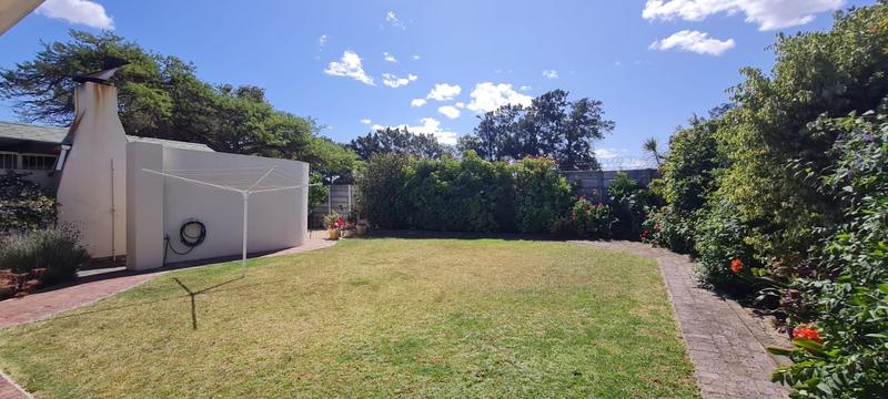 5 Bedroom Property for Sale in De La Haye Western Cape